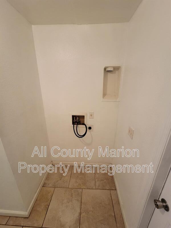 2320 Sw Fort King St - Photo 7 of 7