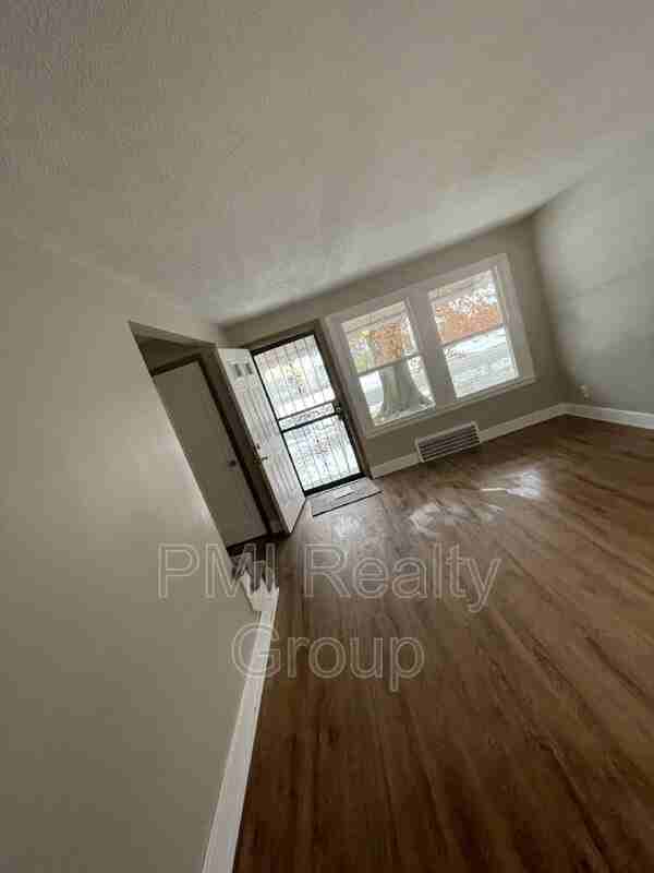 25561 Tungsten Rd - Photo 7 of 24