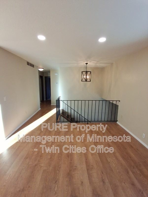 5042 147th St W - Photo 3 of 27