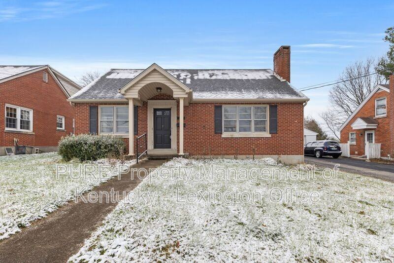 312 Norwood Dr - Photo 2 of 26