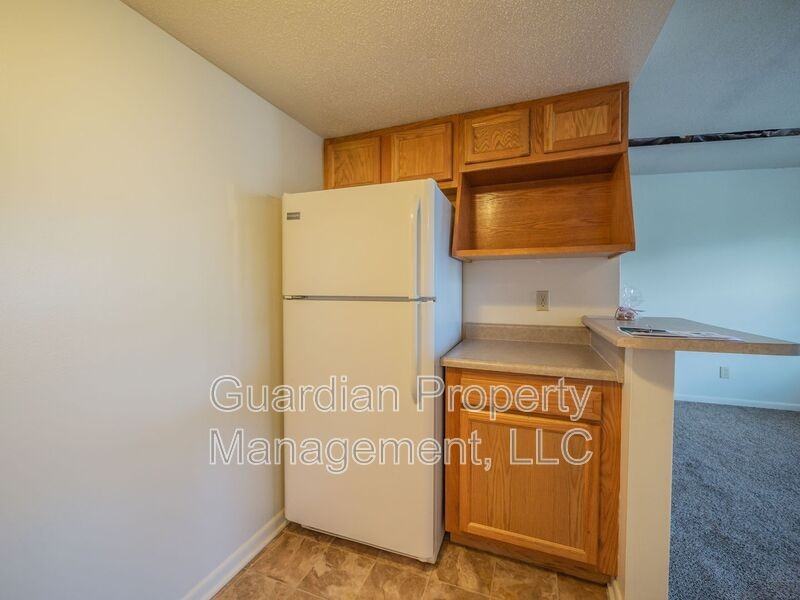 1121 N College Dr #46 - Photo 3 of 6