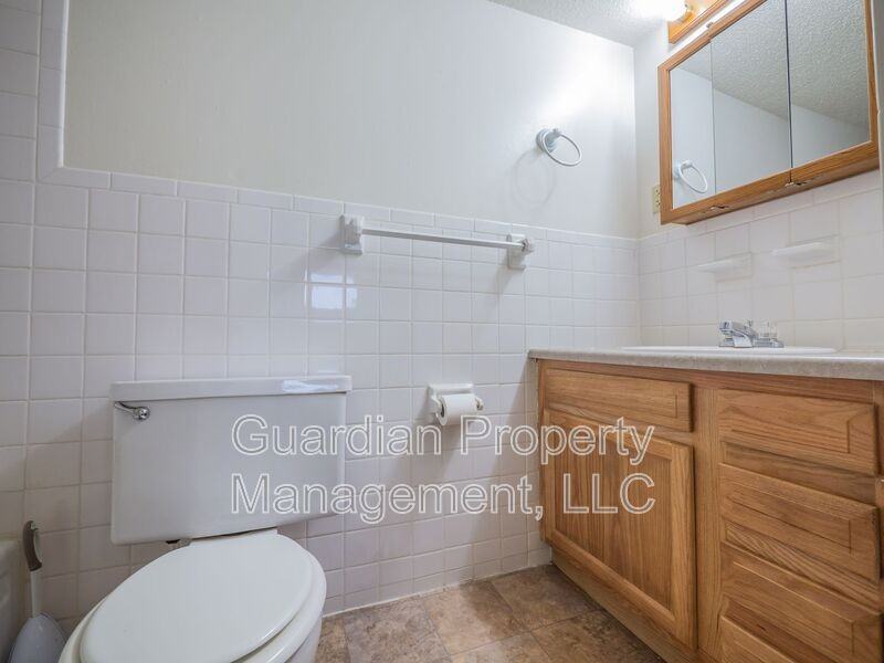 1121 N College Dr #46 - Photo 6 of 6