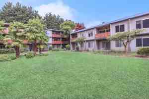 featured image of 3031 Ne 137th St