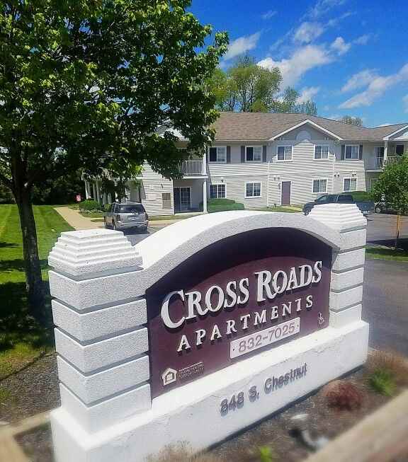 Crossroads - Photo 2 of 12