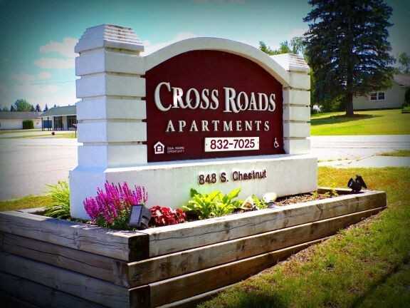 Crossroads - Photo 3 of 12