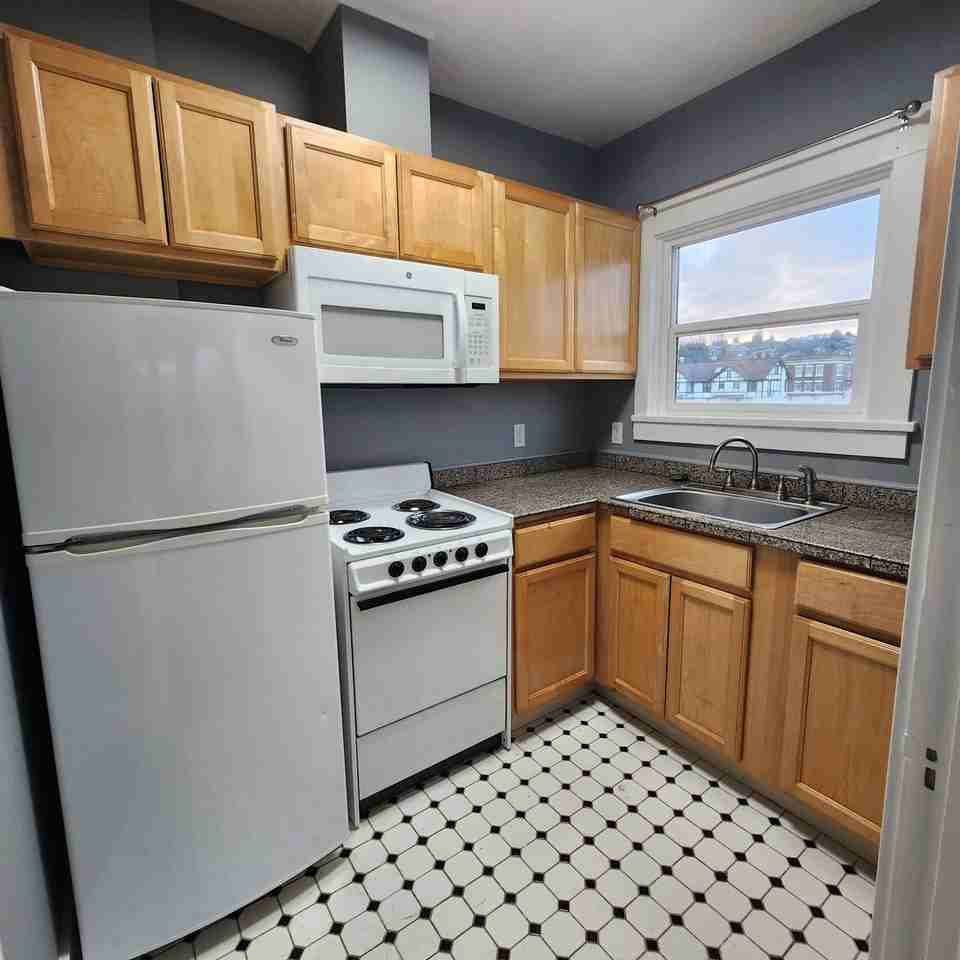 Taylor Place Property - Photo 2 of 15