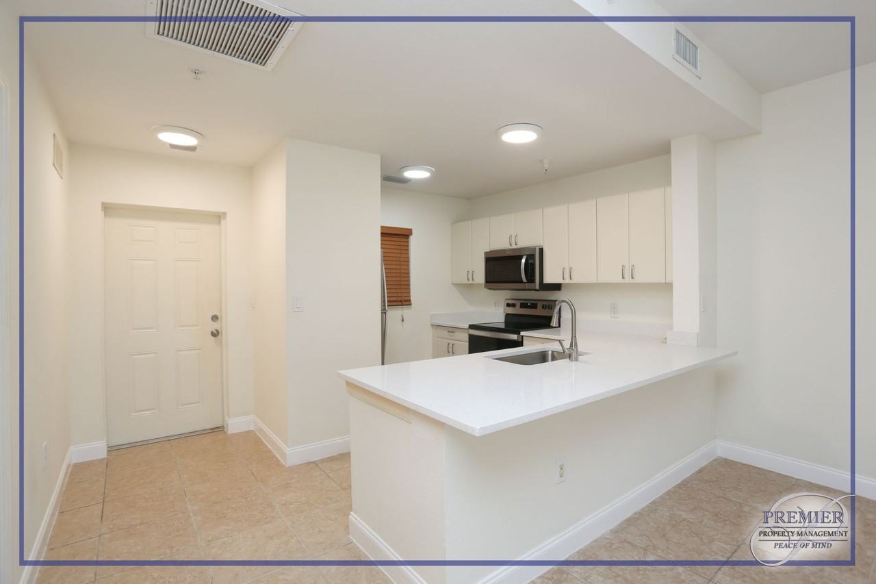 4455 Botanical Place Cir #5-104 - Photo 4 of 46