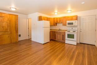 1906 S 14th St W - Photo 1 of 1