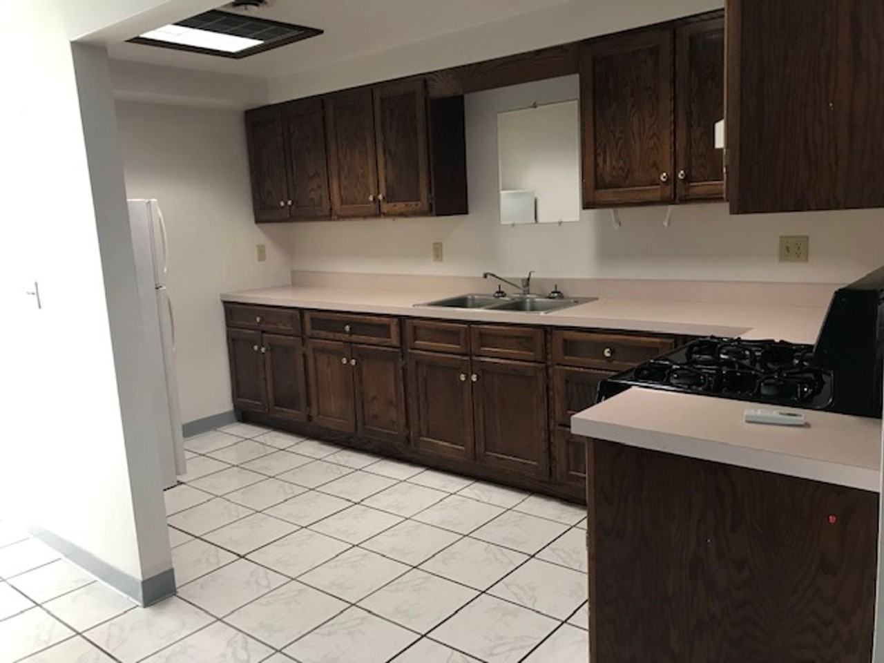 303 Seneca Ln - Photo 2 of 13