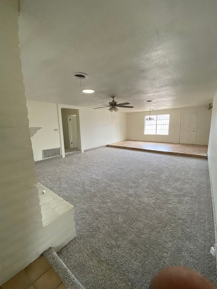 3501 Langtry Dr - Photo 3 of 9