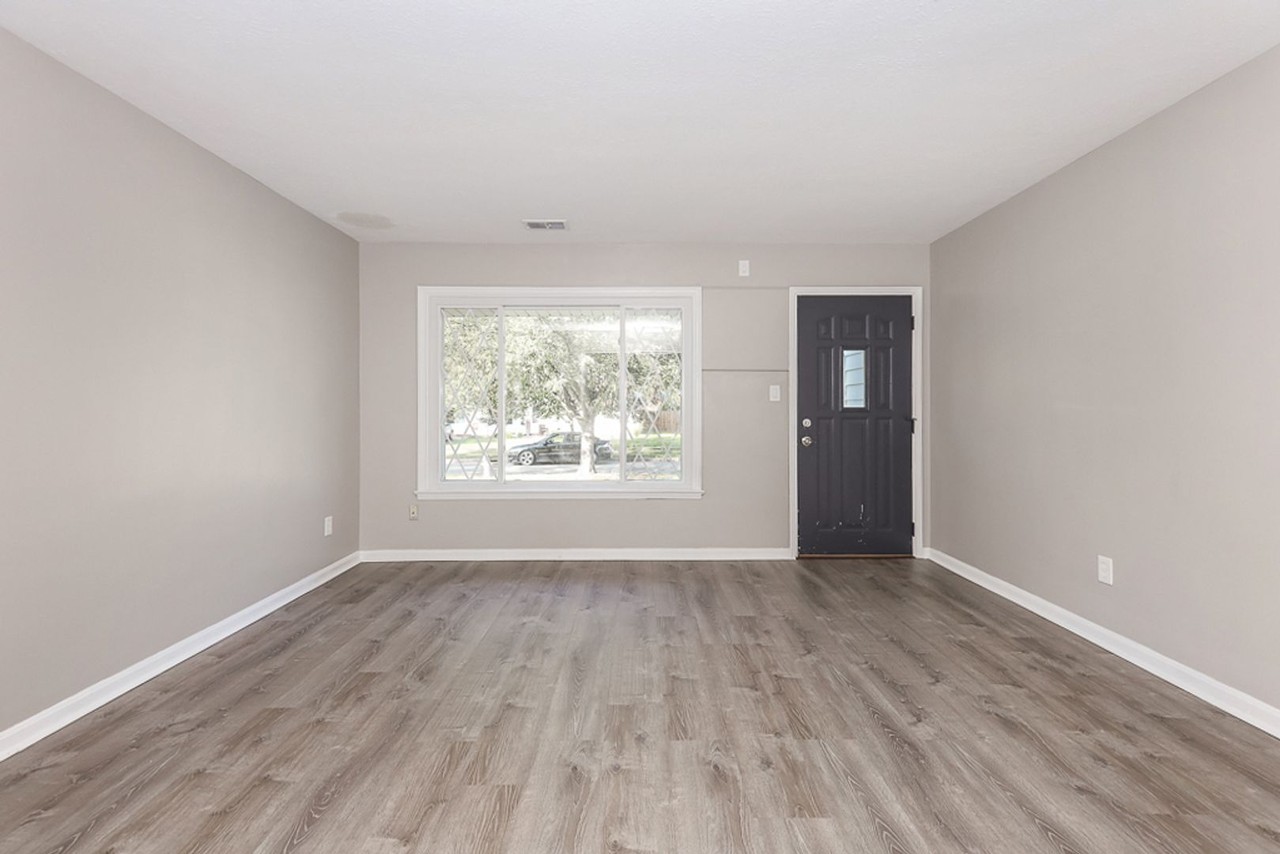 6407 Aylesworth Dr - Photo 5 of 24