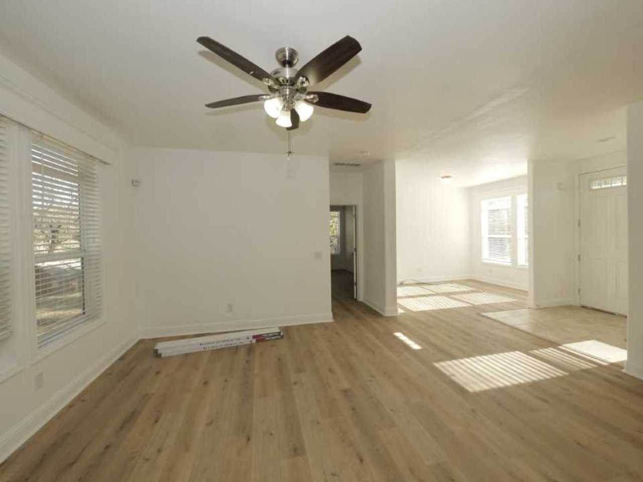 181 Bald Mountain Rd - Photo 2 of 9