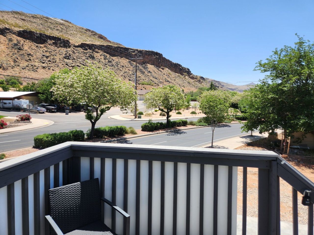 65 N State St - Photo 3 of 9