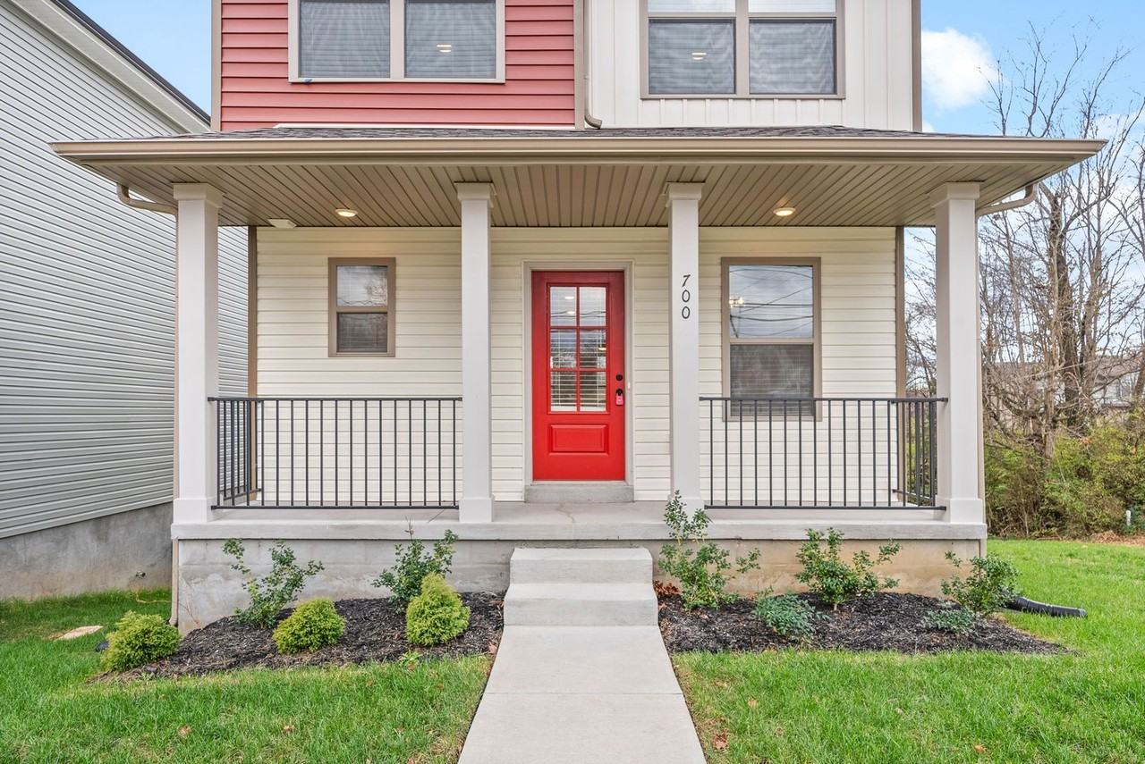 700 Crossland Ave - Photo 3 of 23