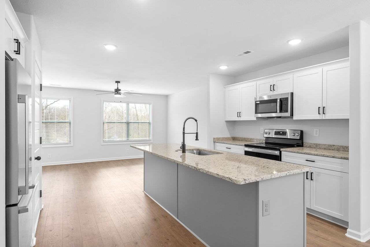 700 Crossland Ave - Photo 7 of 23