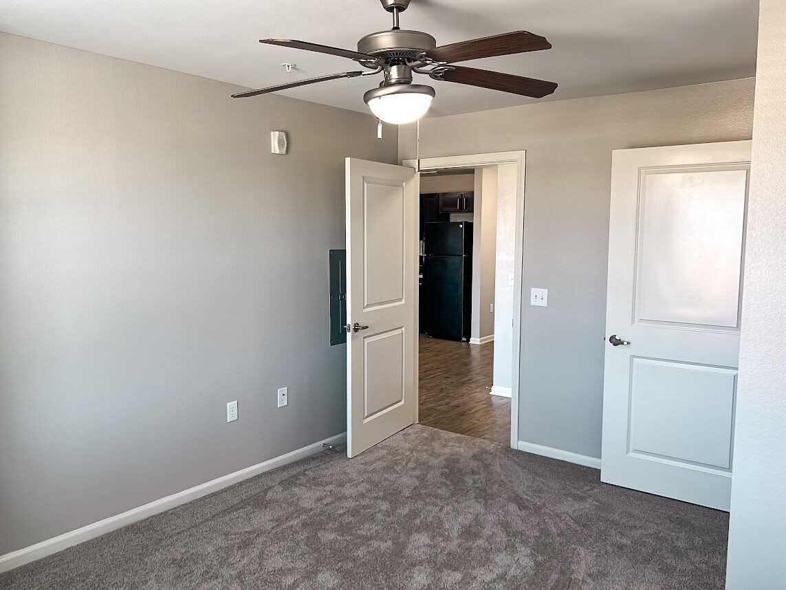 Sansom Pointe Senior - Photo 6 of 102