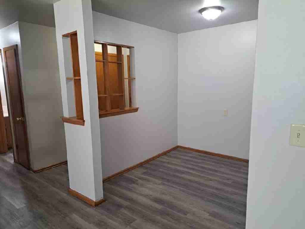 Appleton Garden Apartments - Photo 4 of 10