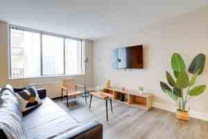 featured image of 1201 S Bell St