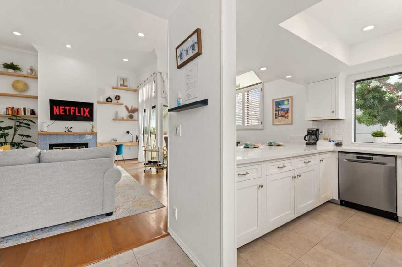 1240 Grand Ave #1024439P - Photo 7 of 23