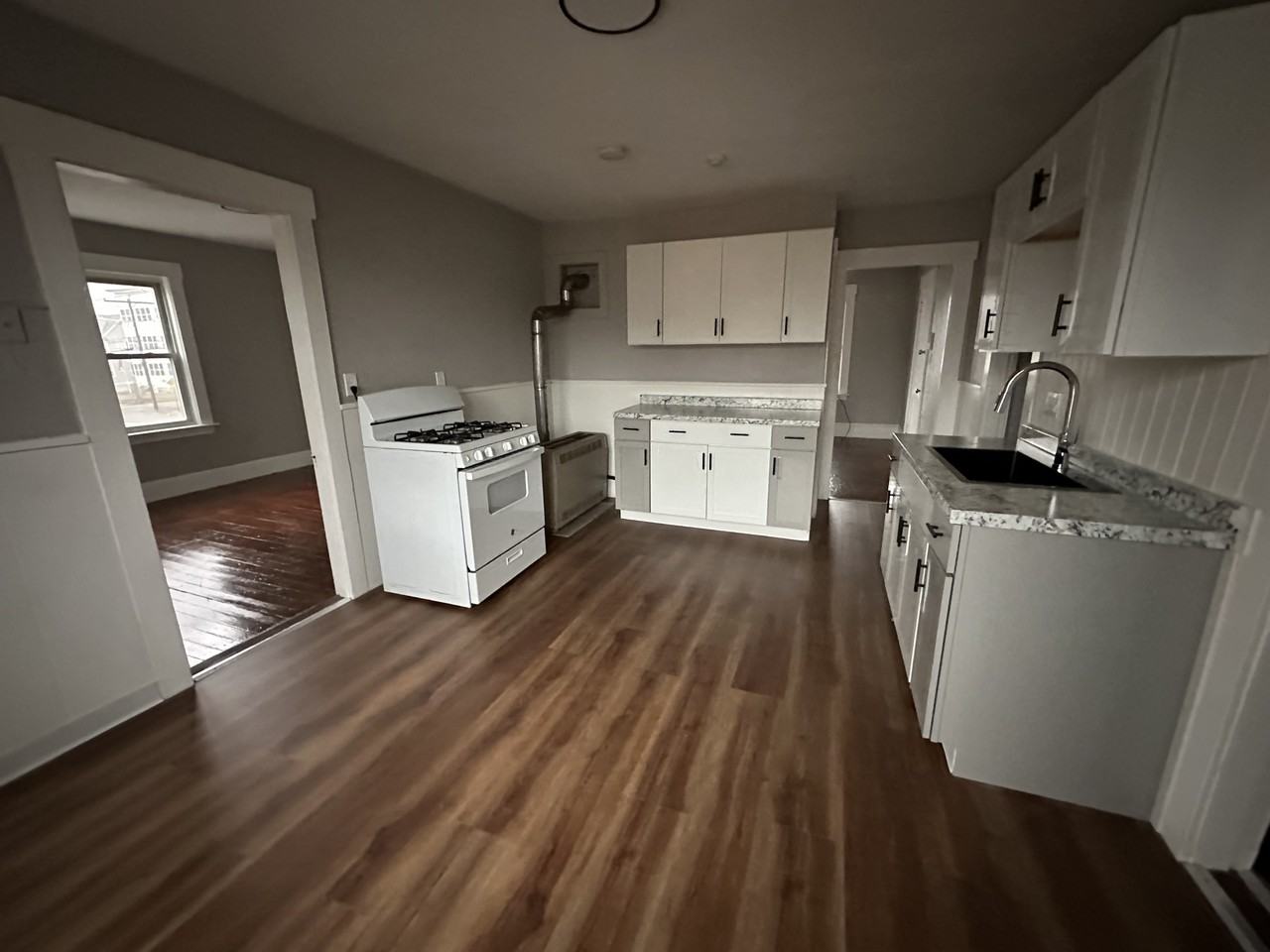 197 Spruce St #3 - Photo 3 of 6