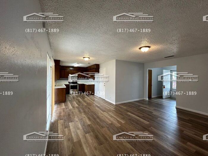 5921 Waits Ave - Photo 2 of 11