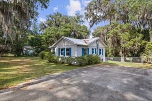 featured image of 915 S 13th St