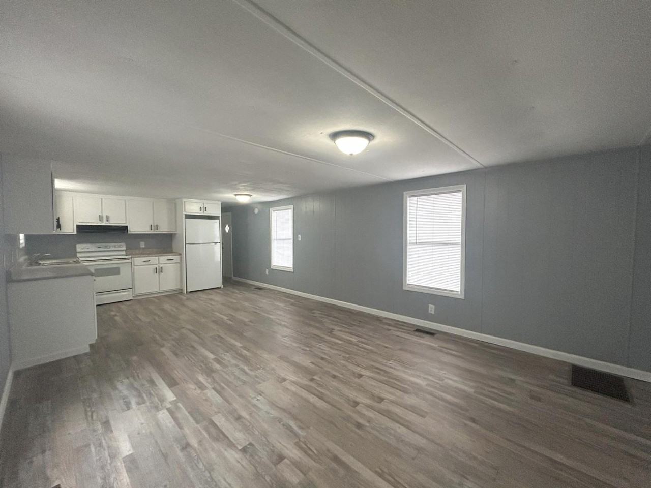 177 Cougar Lane - Photo 2 of 10