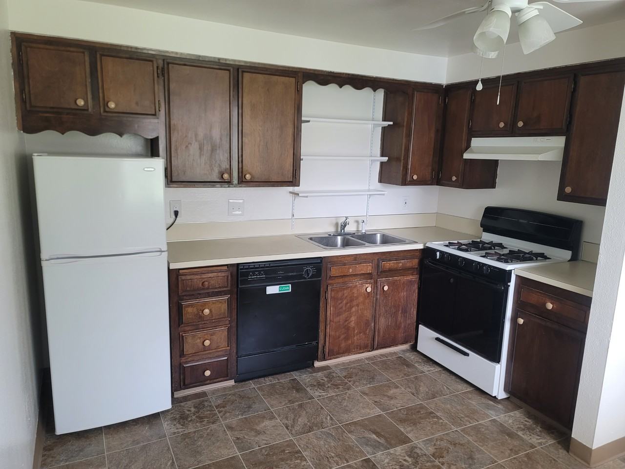 4265 Campbell Dr Se #4265 - Photo 3 of 12