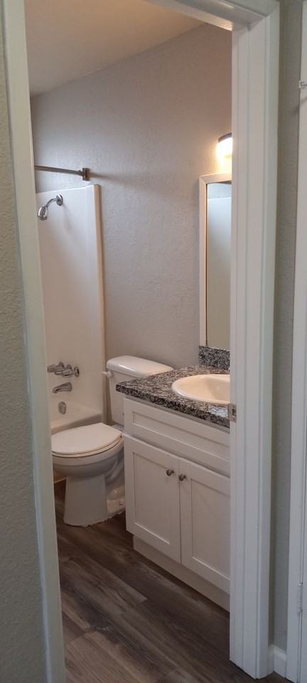 Union North Apartments - Photo 4 of 10