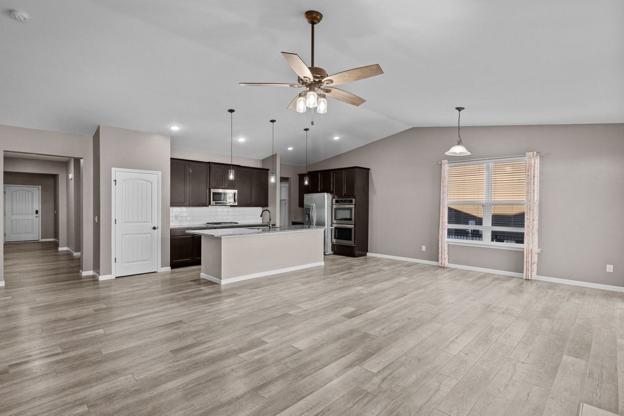 1702 Rivercroft Dr #1 - Photo 2 of 17