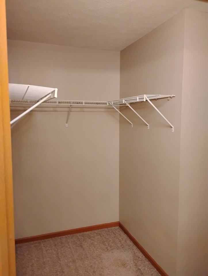 3916 Ledyard St - Photo 4 of 14