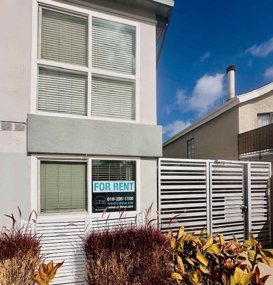 4533 Contour Blvd. - Photo 2 of 19