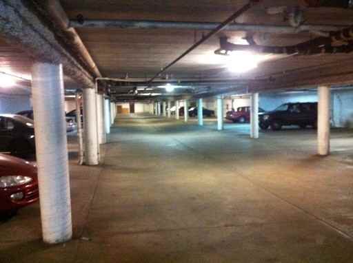 Columbia Manor - Photo 3 of 11