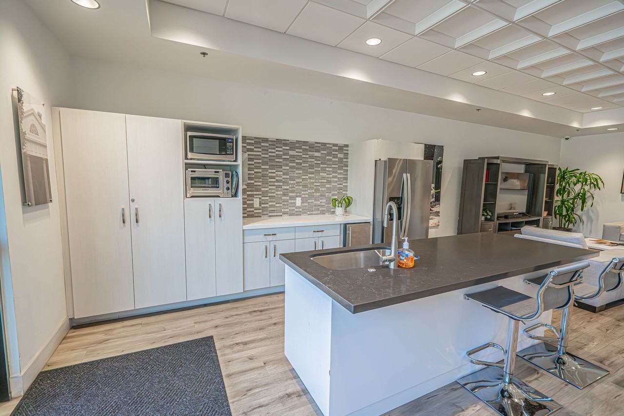 Monticello Apartment Homes in Valencia! - Photo 5 of 50