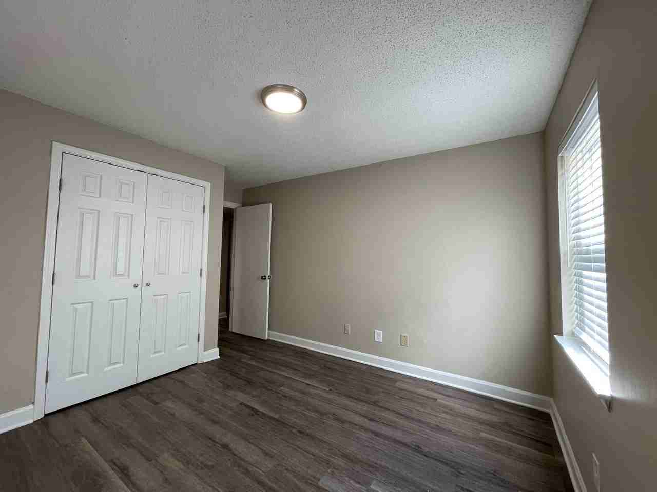 Columbia Rising - Photo 4 of 17