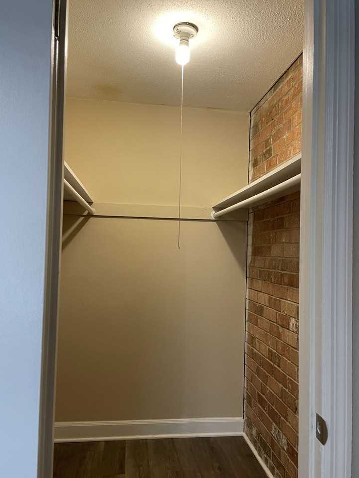 Columbia Rising - Photo 6 of 17