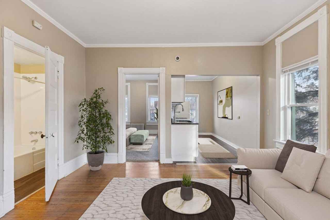 938 - 940 East 3rd Street - Photo 4 of 43