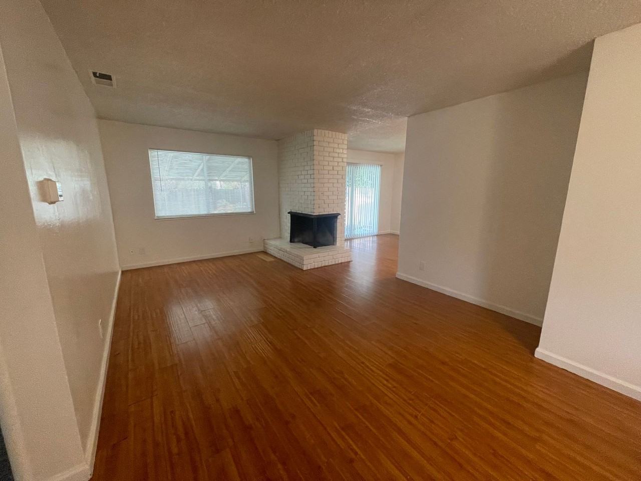 7584 Red Willow St - Photo 2 of 11