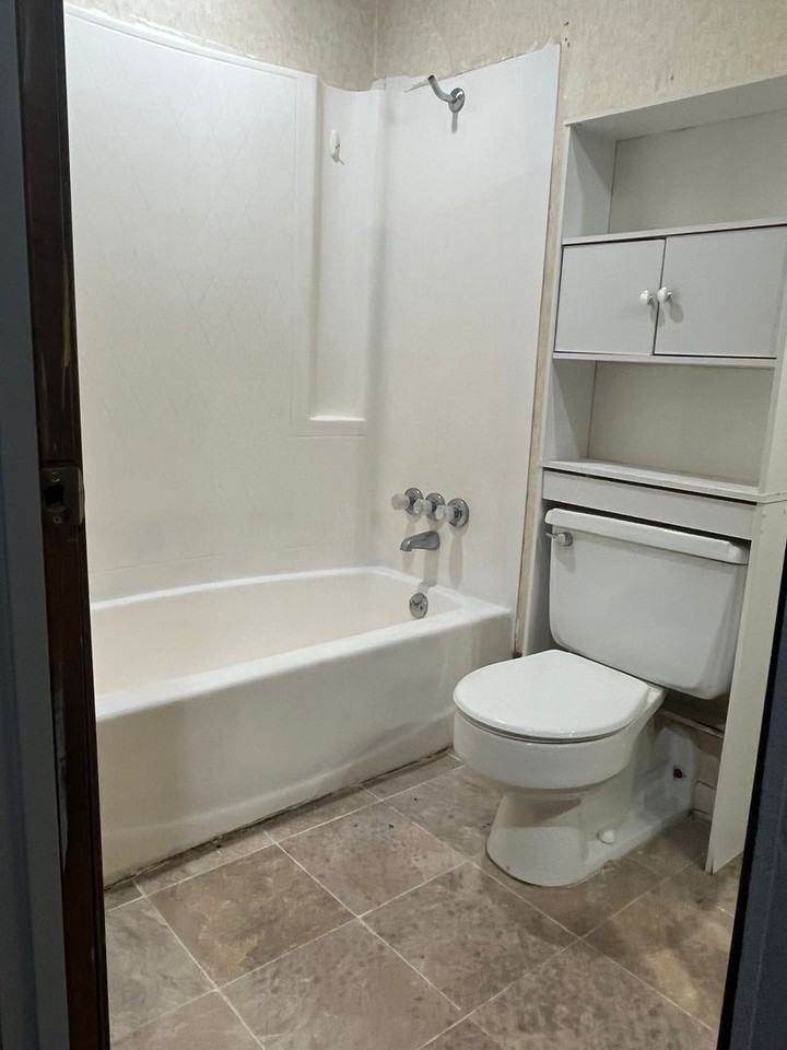 101 Duncan Ter - Photo 3 of 9