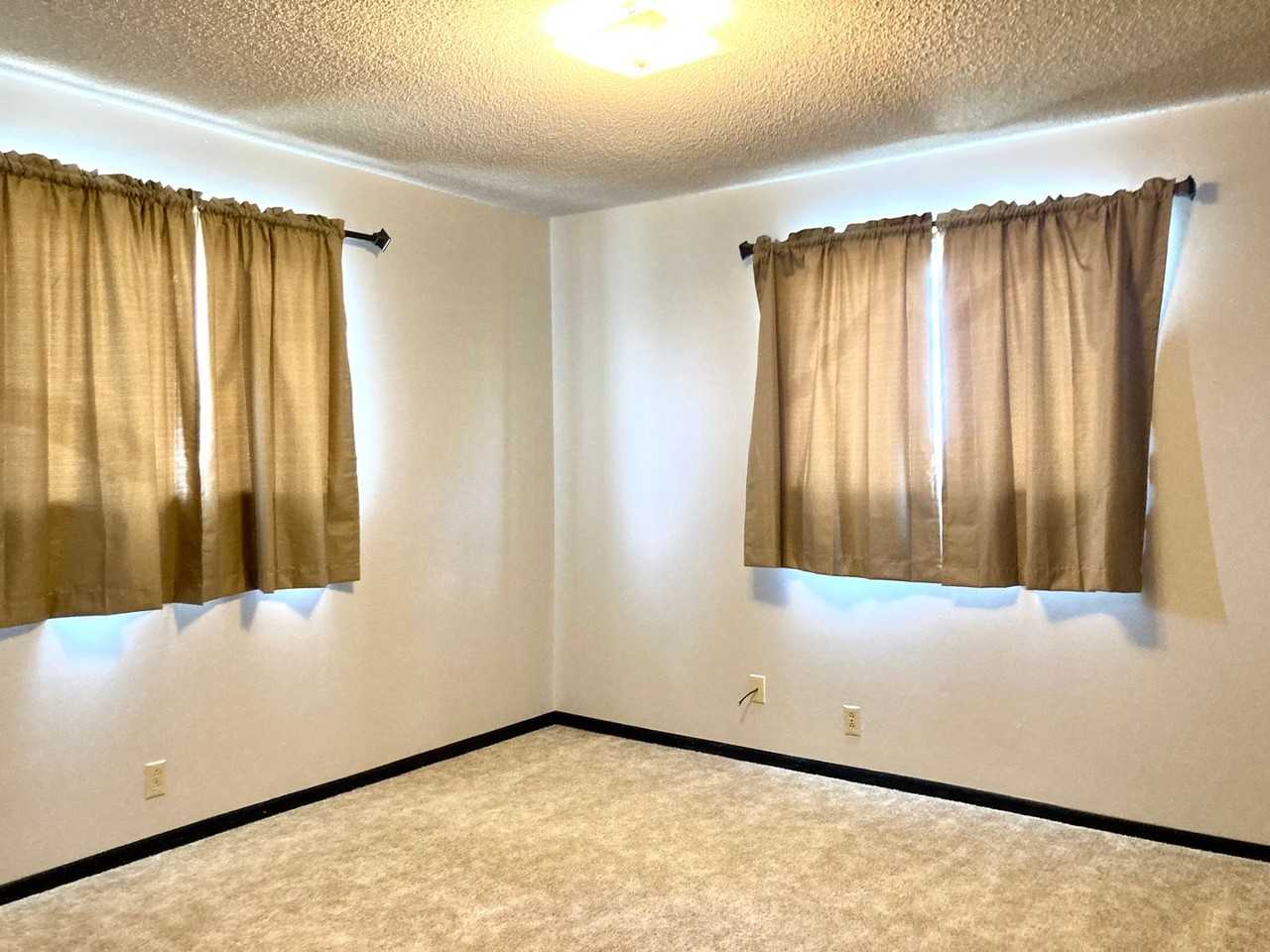 Winchester Aparttments - Photo 5 of 7