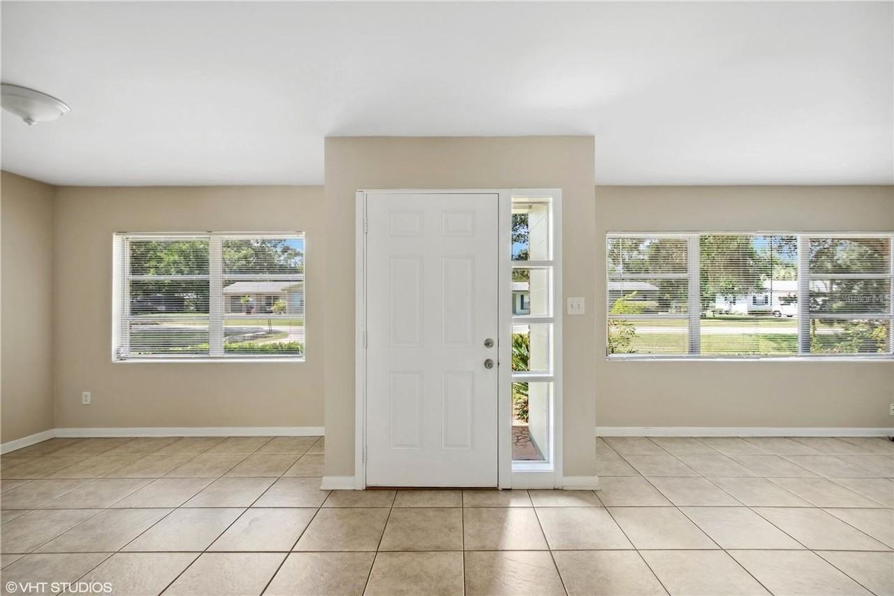 2015 Northwest 36th Drive - Photo 3 of 35