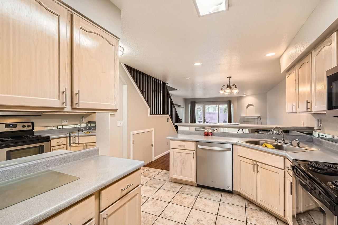 5250 W 68th Ave - Photo 3 of 11