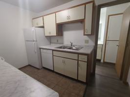 featured image of 28 3rd Ave Ne