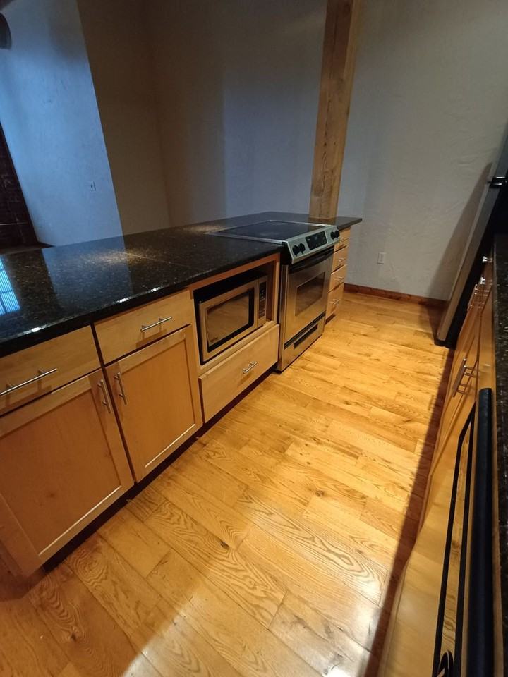 601 601 N National #204 - Photo 6 of 19