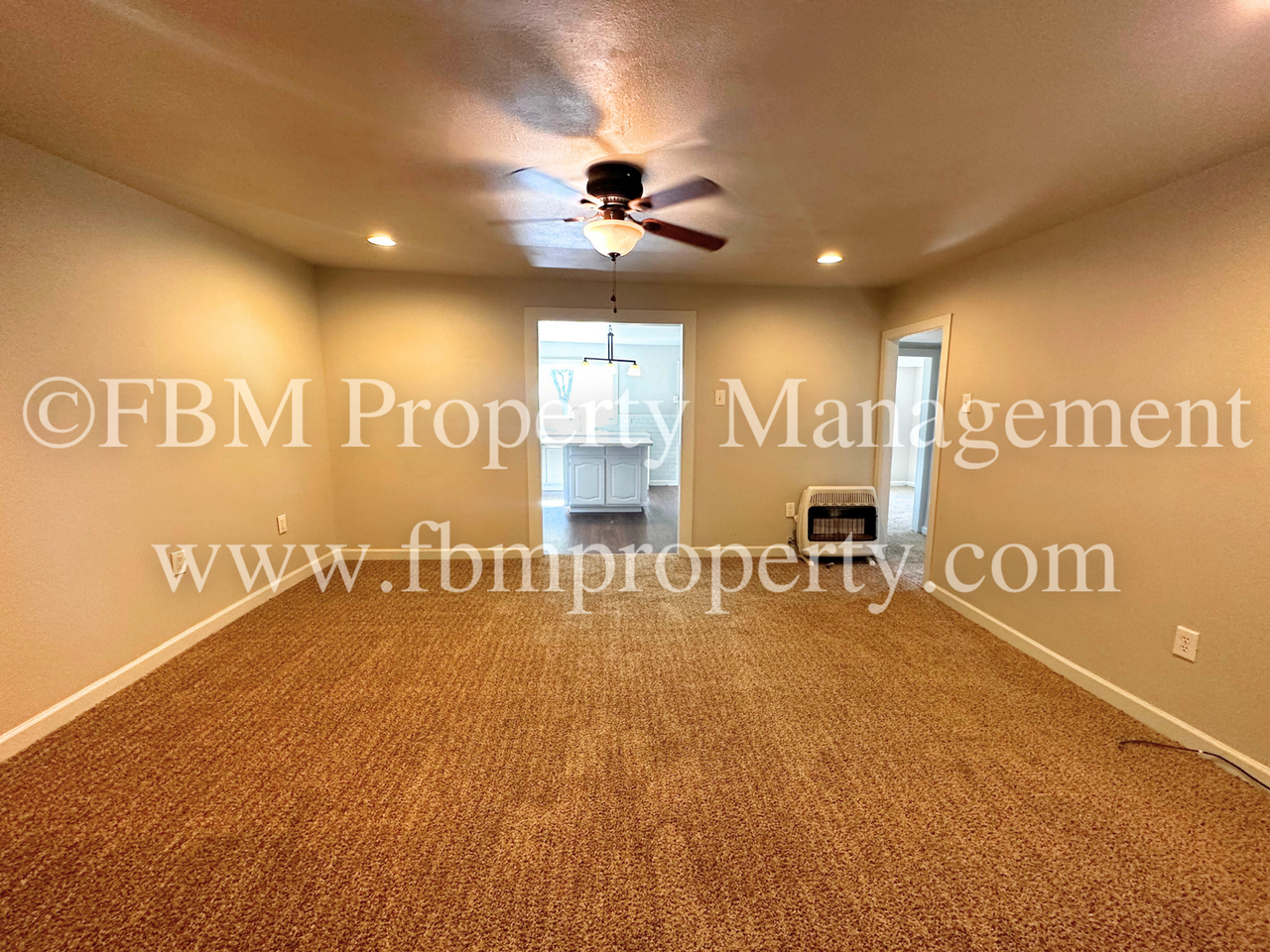 1119 Pluto Rd - Photo 7 of 22