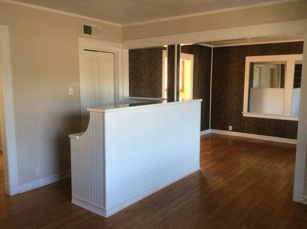 164 H St - Photo 2 of 7