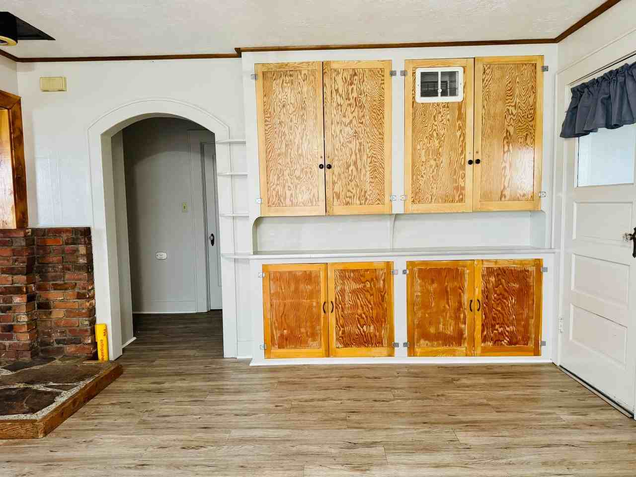 3401 Cove Ave - Photo 6 of 24