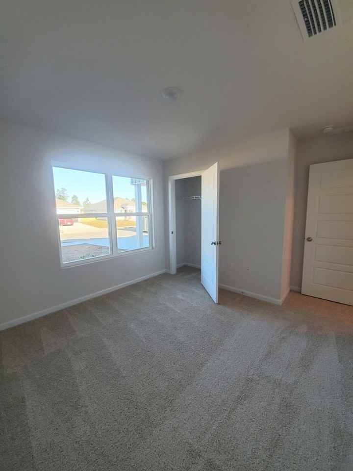 7495 Oak Lake Blvd - Photo 6 of 23