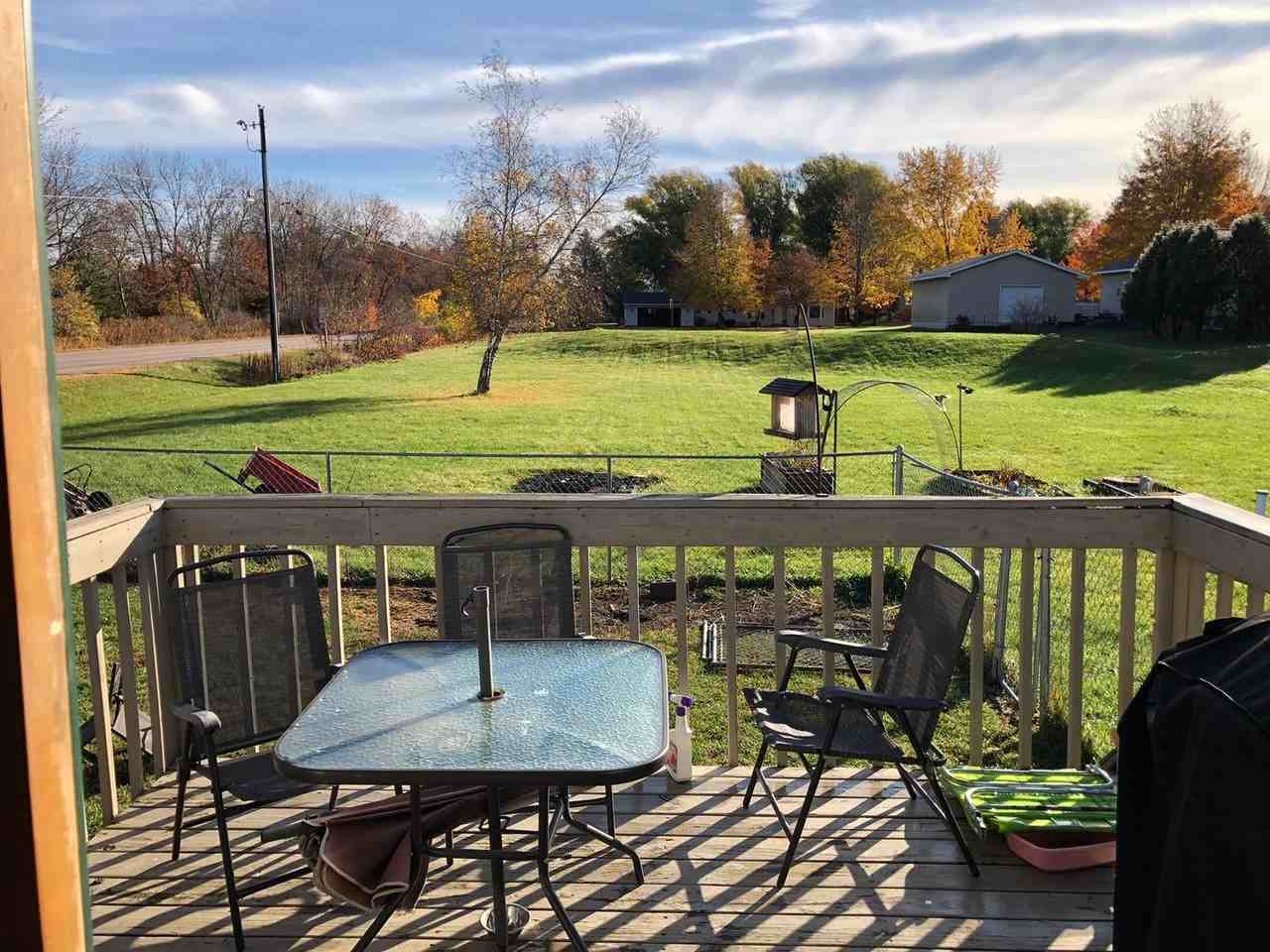 1353 Kane Rd - Photo 2 of 16