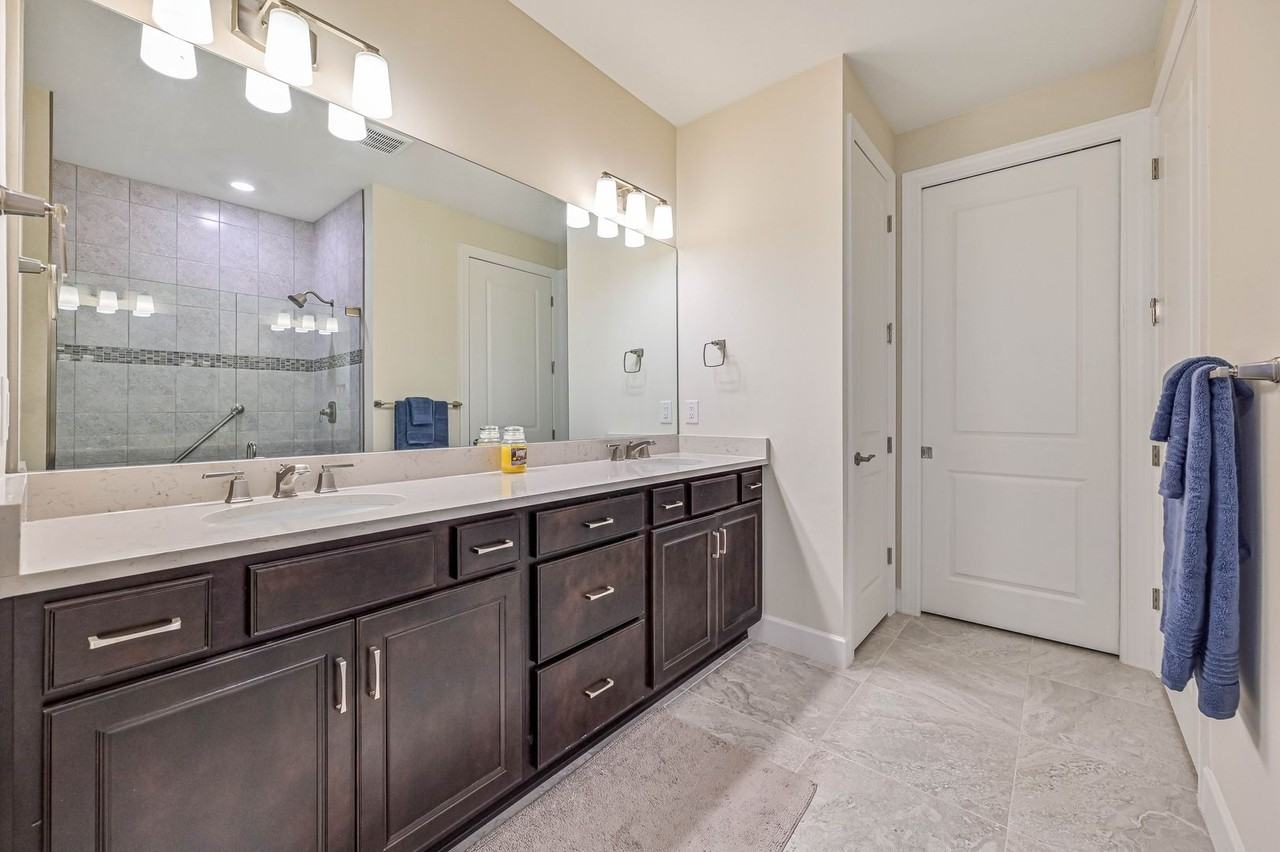 17347 Terracina Dr - Photo 5 of 26